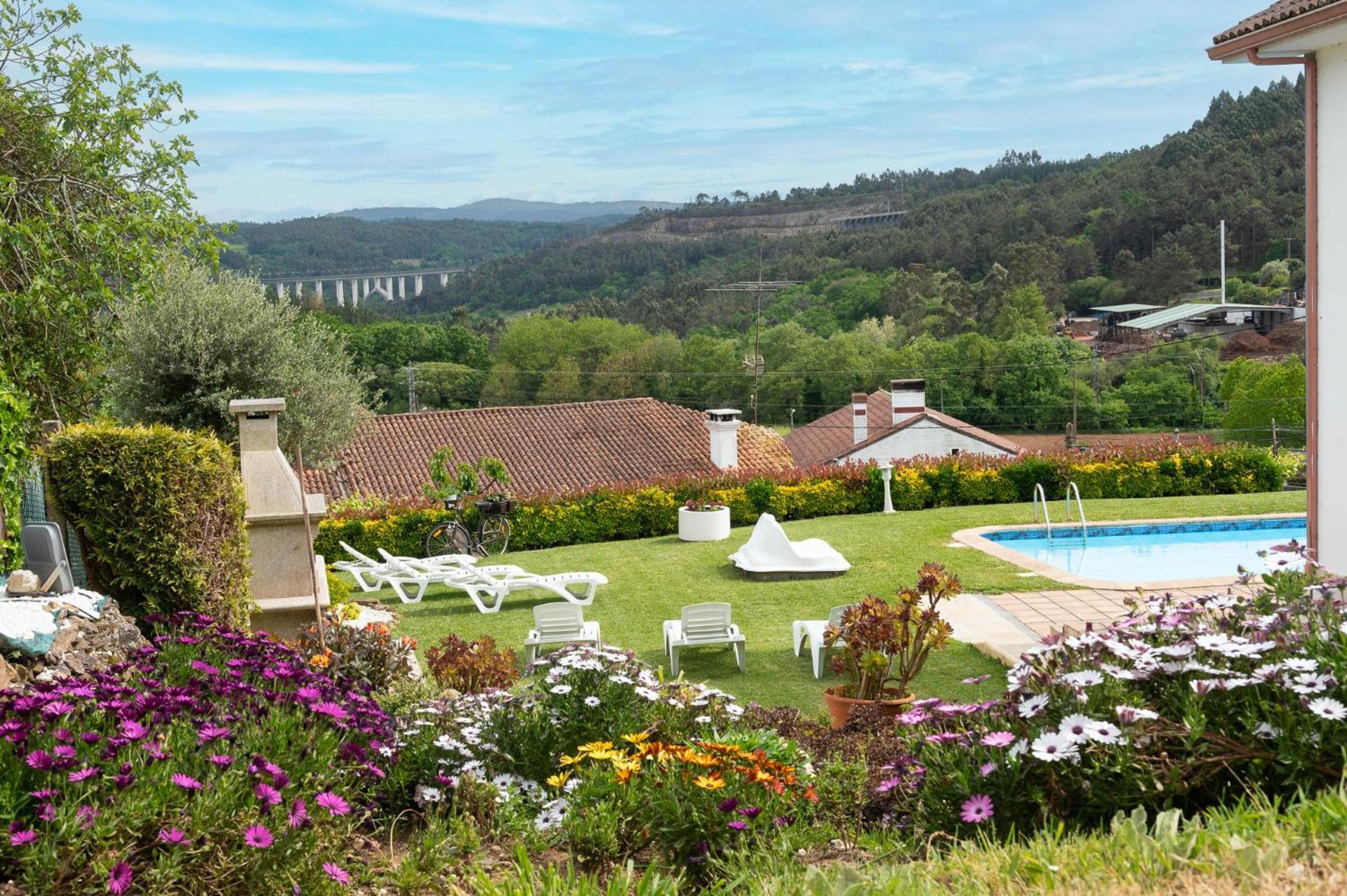 Casa Tarrio Con Piscina - Santiago De Compostela Villa Boqueixon Exterior photo